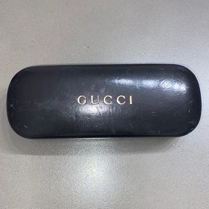 GUCCI authentic women’s sunglasses with original case